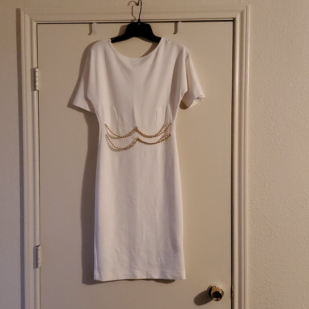 Ivory/White Classic Dress